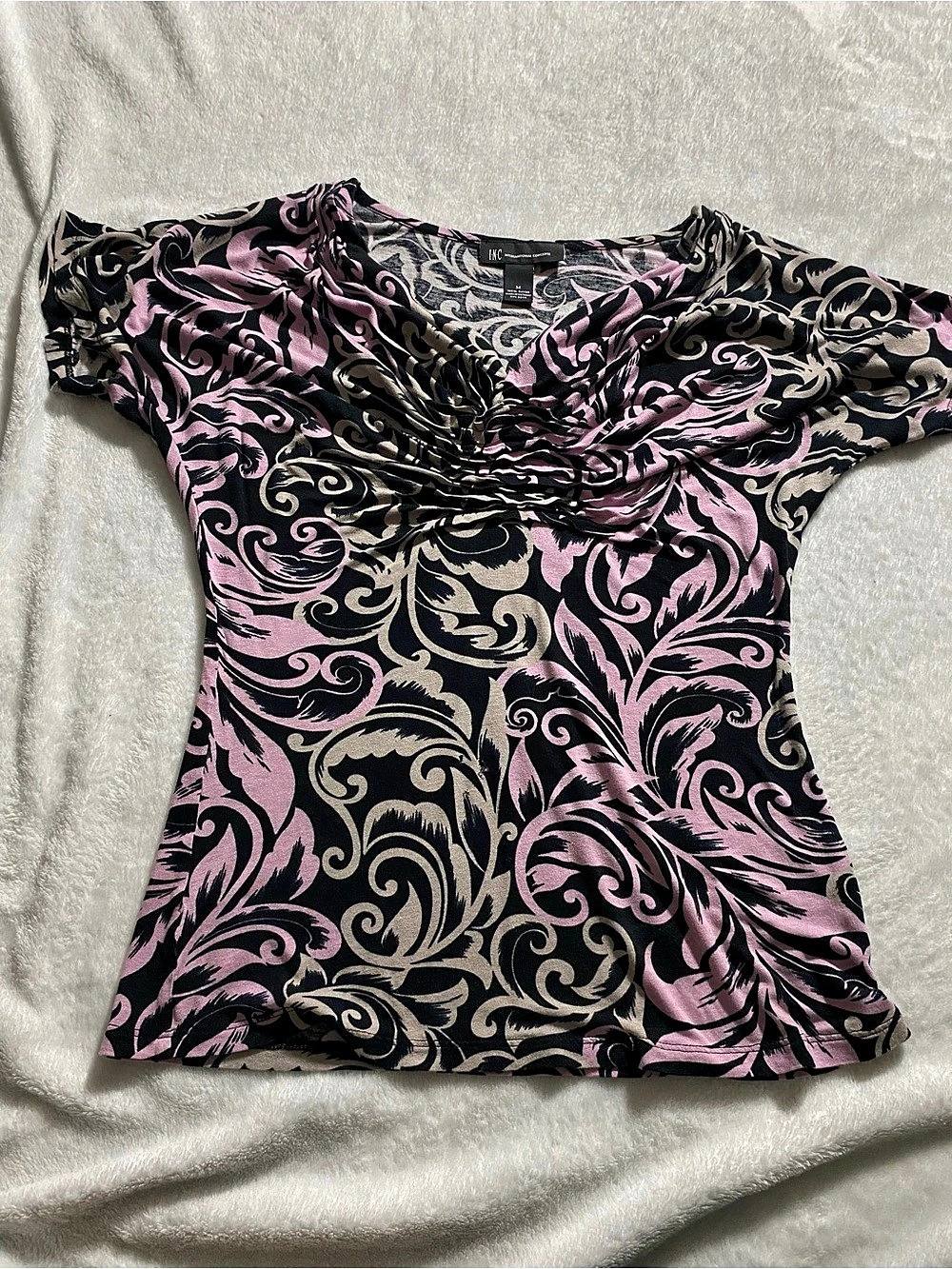 INC International Concepts Abstract Short Sleeve Top Pink Black Medium Like New